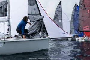 SB20s sailing close together on the practice day in Hyères